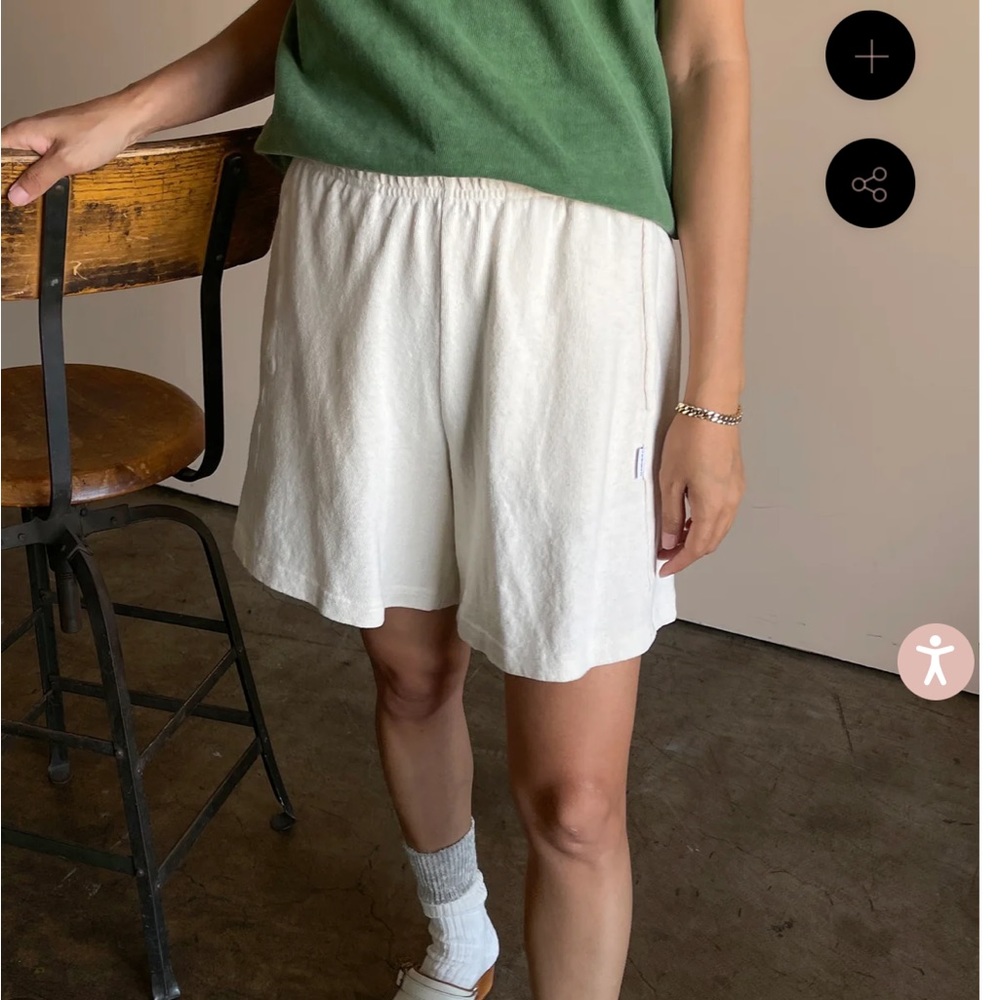 Le Bon Shoppe FLARED BASKETBALL SHORTS - NATUREL